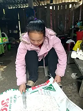 liu-liusexy online show from January 13, 2026, 2:04 am