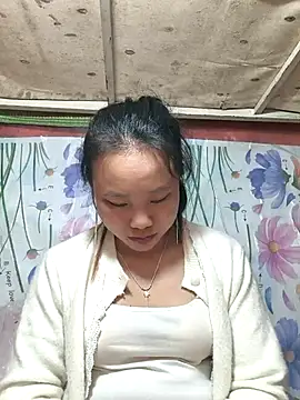 liu-liusexy online show from April 8, 2026, 2:40 pm