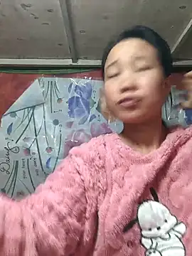 liu-liusexy online show from March 7, 2026, 12:43 pm