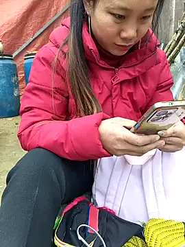 liu-liusexy online show from January 14, 2026, 6:06 am