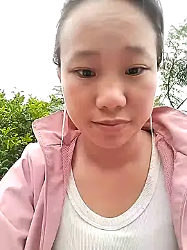 liu-liusexy online show from October 9, 2025, 7:20 am