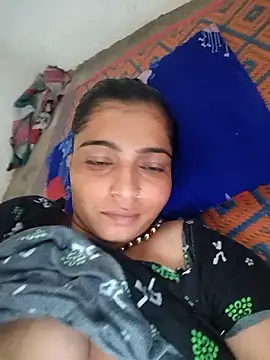 Poojahot55 online show from September 10, 2025, 1:48 am
