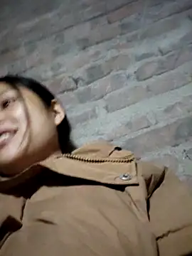 Snapshot of omiu-baby chatting on February 22, 2026, 12:46 am omiu-baby online show from February 22, 2026, 12:46 am