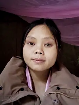 Snapshot of omiu-baby chatting on February 1, 2026, 1:48 am omiu-baby online show from February 1, 2026, 1:48 am