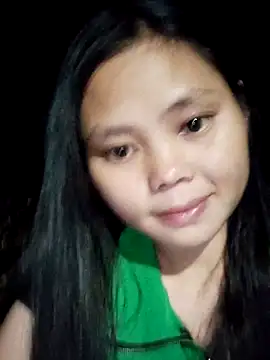 Snapshot of omiu-baby chatting on October 28, 2025, 12:15 pm omiu-baby online show from October 28, 2025, 12:15 pm