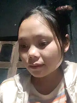 Snapshot of omiu-baby chatting on November 1, 2025, 10:36 pm omiu-baby online show from November 1, 2025, 10:36 pm