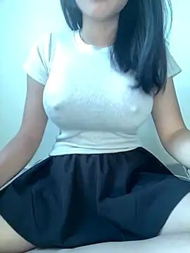 Snapshot of Rozi_nacy chatting on October 9, 2025, 2:01 am Rozi nacy online show from October 9, 2025, 2:01 am