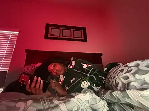 Brooke012 online show from April 10, 2026, 6:48 pm