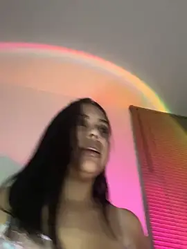 P A U L I N A  online show from December 14, 2025, 3:24 am