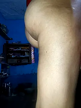 Snapshot of Deepa_hott chatting on November 5, 2025, 2:36 am Deepa hott online show from November 5, 2025, 2:36 am