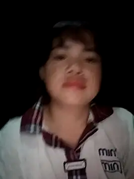 Snapshot of AnHa19 chatting on October 4, 2025, 11:39 pm AnHa19 online show from October 4, 2025, 11:39 pm