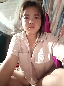 Snapshot of AnHa19 chatting on October 5, 2025, 10:00 pm AnHa19 online show from October 5, 2025, 10:00 pm