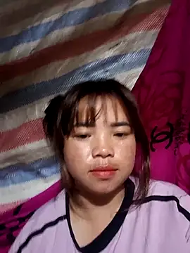 Snapshot of AnHa19 chatting on September 18, 2025, 10:24 pm AnHa19 online show from September 18, 2025, 10:24 pm