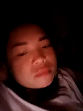 Snapshot of AnHa19 chatting on October 8, 2025, 12:23 am AnHa19 online show from October 8, 2025, 12:23 am