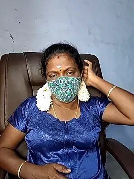 Snapshot of umashreetamil chatting on October 17, 2025, 4:53 pm umashreetamil online show from October 17, 2025, 4:53 pm