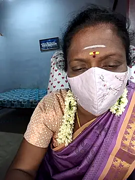 umashreetamil online show from April 14, 2026, 5:45 am