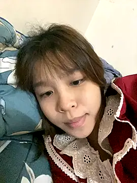 linh  cute online show from September 16, 2025, 2:56 am