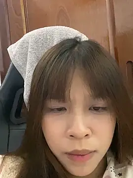 linh  cute online show from September 14, 2025, 5:30 am