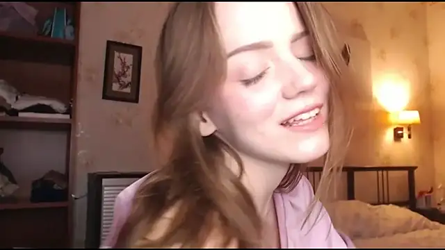 Snapshot of Olivia_Mens chatting on September 13, 2025, 8:42 pm Olivia Mens online show from September 13, 2025, 8:42 pm
