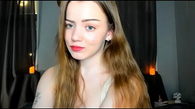 Snapshot of Olivia_Mens chatting on September 11, 2025, 10:37 am Olivia Mens online show from September 11, 2025, 10:37 am