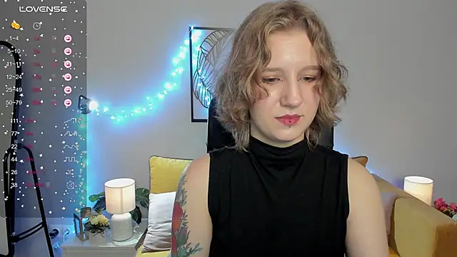 Hailey Foxy online show from September 28, 2025, 8:54 am