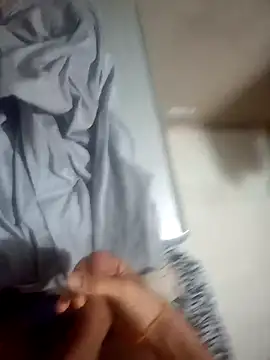 Snapshot of UsualSummer2 chatting on March 1, 2026, 6:41 pm UsualSummer2 online show from March 1, 2026, 6:41 pm