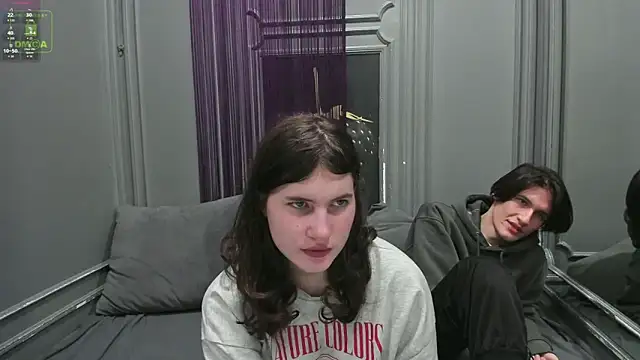 Snapshot of ViviaraNGendy chatting on October 31, 2025, 3:41 pm ViviaraNGendy online show from October 31, 2025, 3:41 pm