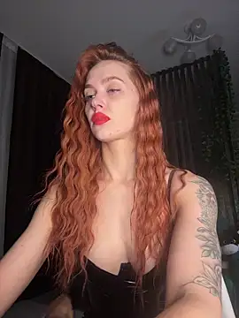 LittleFox    online show from April 3, 2026, 10:49 pm