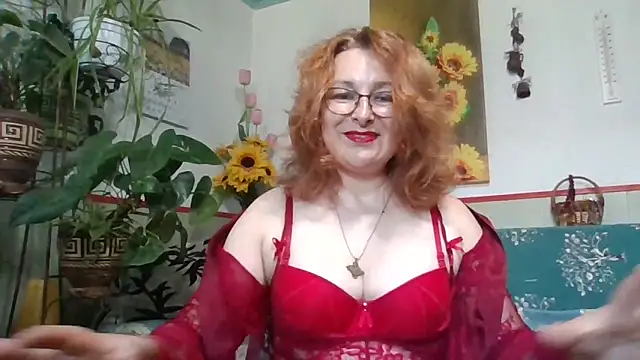 ZhannaLove480 online show from May 17, 2026, 8:47 am
