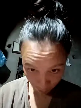 Snapshot of simi-lucy chatting on October 27, 2025, 11:55 am simi-lucy online show from October 27, 2025, 11:55 am