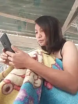 simi-lucy online show from November 26, 2025, 7:19 am