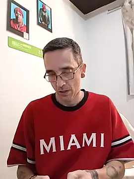 dinho carioca online show from September 9, 2025, 2:04 pm
