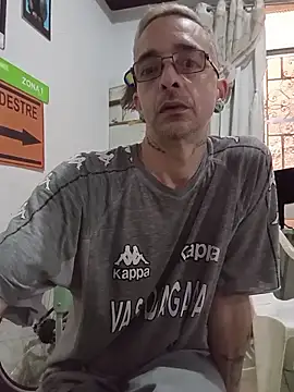 dinho carioca online show from March 21, 2026, 1:04 pm