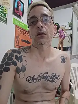 dinho carioca online show from April 9, 2026, 2:56 pm