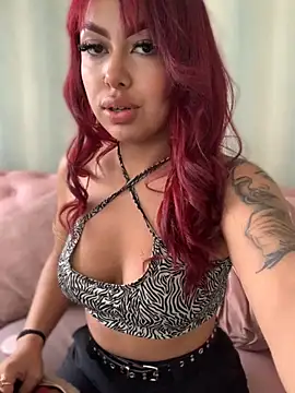 Laila Pink online show from September 23, 2025, 5:42 pm