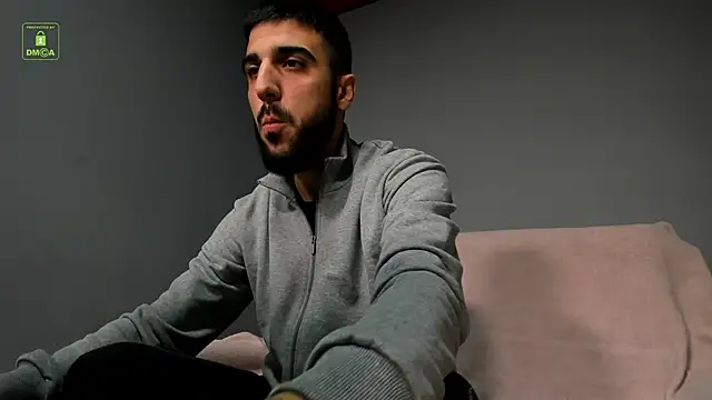 Zeyn Edwards online show from October 21, 2025, 5:07 am