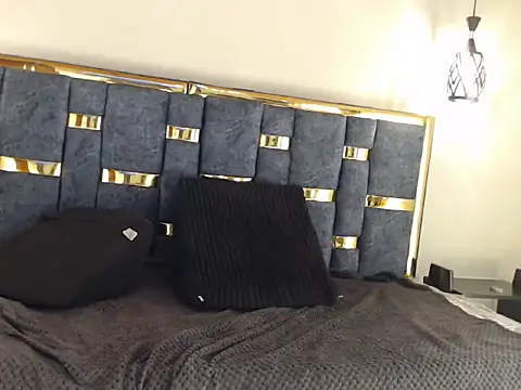  afrodita23 online show from October 3, 2025, 9:05 pm