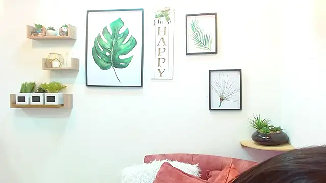 Snapshot of Aliciacute__ chatting on October 16, 2025, 7:11 pm Aliciacute   online show from October 16, 2025, 7:11 pm