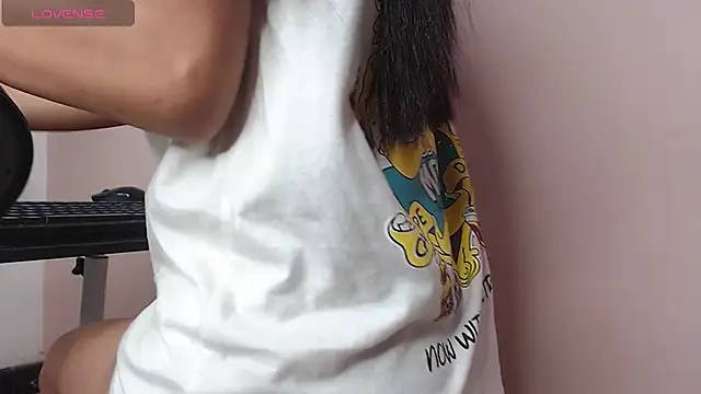 Snapshot of akisha_lims26 chatting on October 11, 2025, 1:01 pm akisha lims26 online show from October 11, 2025, 1:01 pm