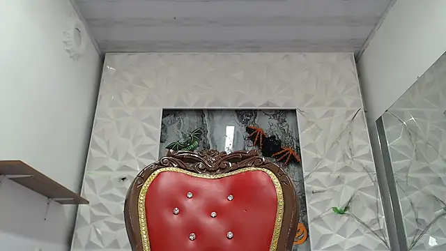 Snapshot of Lily__Rouse__ chatting on October 24, 2025, 2:16 pm Lily Rouse online show from October 24, 2025, 2:16 pm