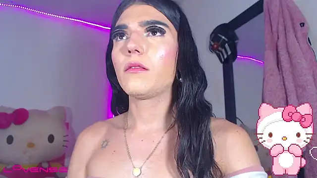 valentinat fun online show from October 27, 2025, 8:37 am