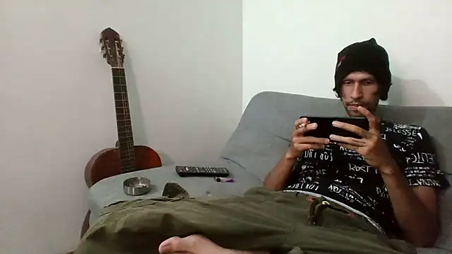 Alejandro92 cali online show from June 8, 2026, 1:00 am
