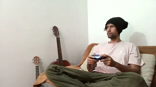 Alejandro92 cali online show from June 13, 2026, 1:47 am