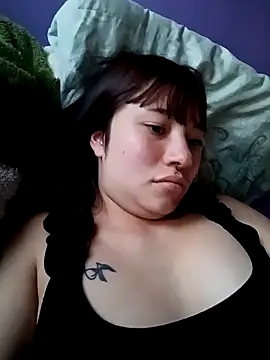 Zulema R1 online show from April 8, 2026, 10:44 pm