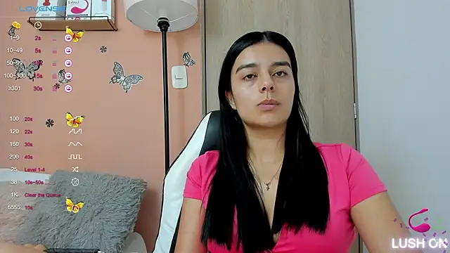 Snapshot of valerihouse chatting on February 5, 2025, 11:06 pm valerihouse online show from February 5, 2025, 11:06 pm