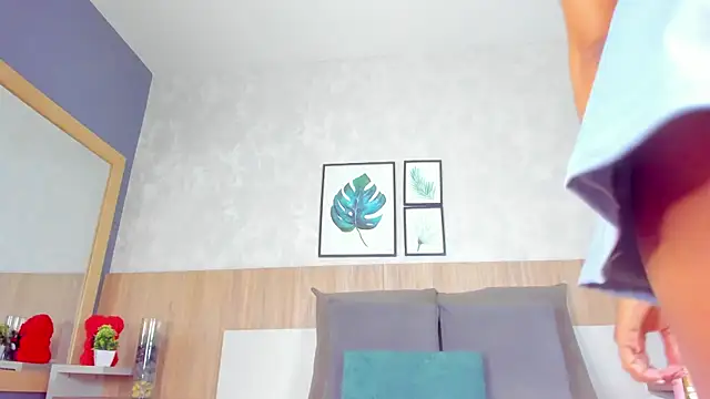 mia gate online show from October 8, 2025, 12:39 pm