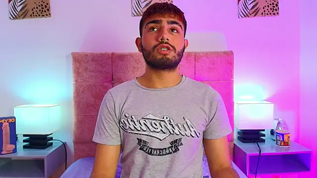 Snapshot of Ares_Alpha chatting on October 2, 2025, 7:28 pm Ares Alpha online show from October 2, 2025, 7:28 pm