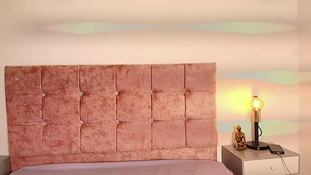 Snapshot of Ares_Alpha chatting on September 26, 2025, 12:01 pm Ares Alpha online show from September 26, 2025, 12:01 pm