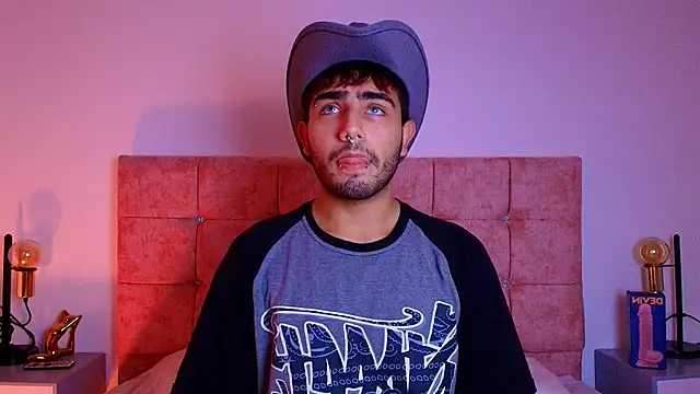 Snapshot of Ares_Alpha chatting on October 28, 2025, 6:51 pm Ares Alpha online show from October 28, 2025, 6:51 pm