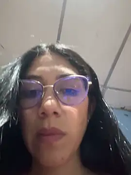 Isabella-2709 online show from September 16, 2025, 12:55 am